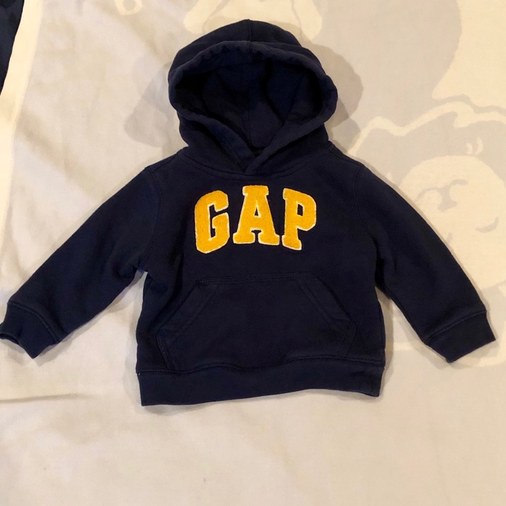 6-12months Baby Gap sweatshirt